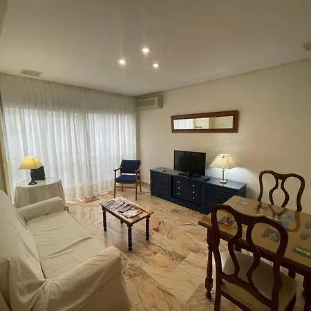 Palmones Apartment *