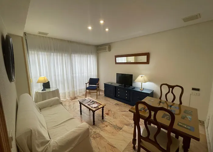 Palmones Apartment *